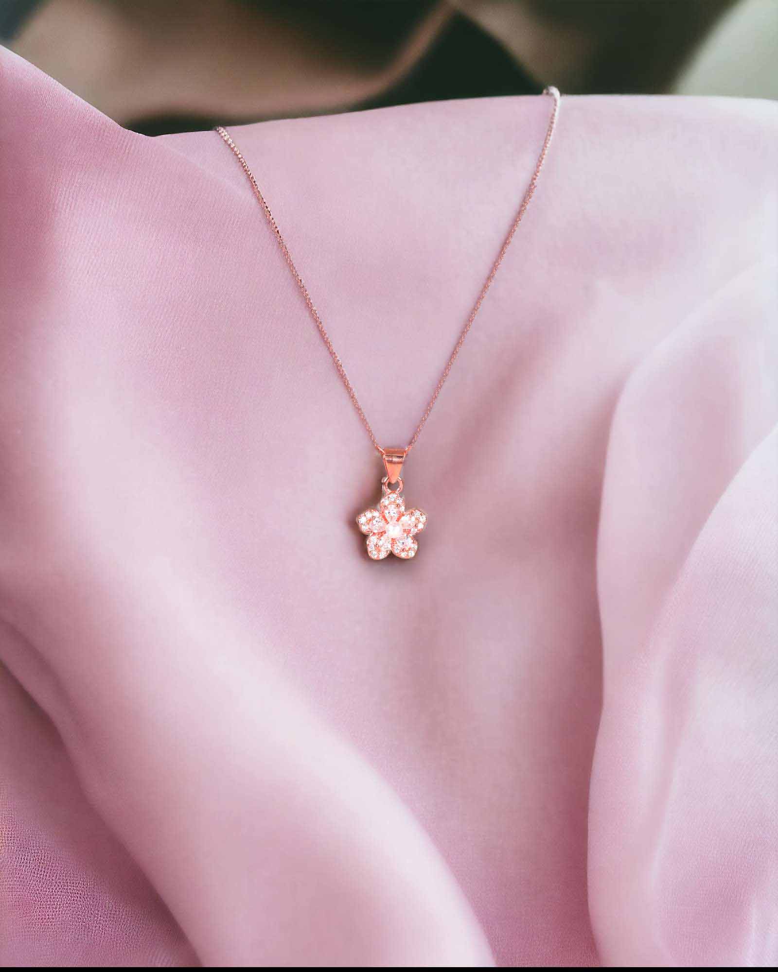 Rose Gold Clove 925 silver pendant with link chain